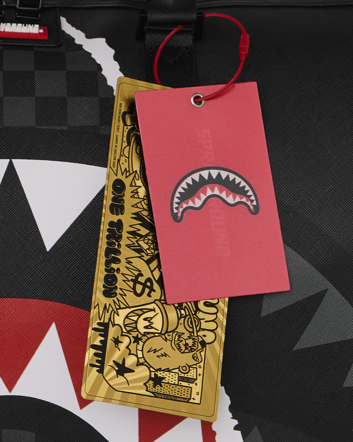 SPRAYGROUND® DUFFLE SHARK SLASH DUFFLE