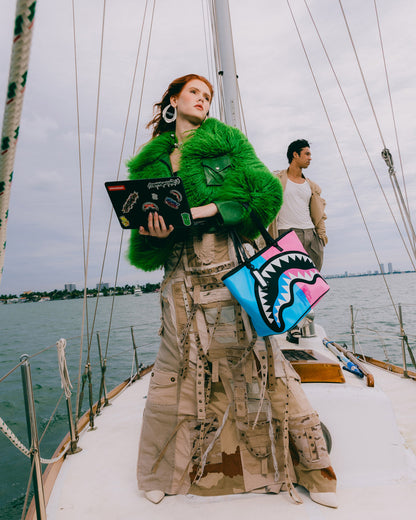 SPRAYGROUND® TOTE CANDY CLASH SHARK CENTRAL TOTE