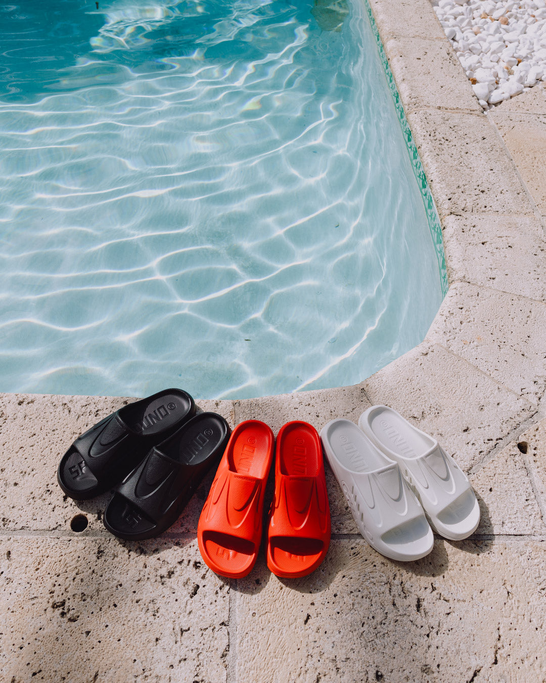 SPRAYGROUND® FOOTWEAR SHARKSLIDE: RED