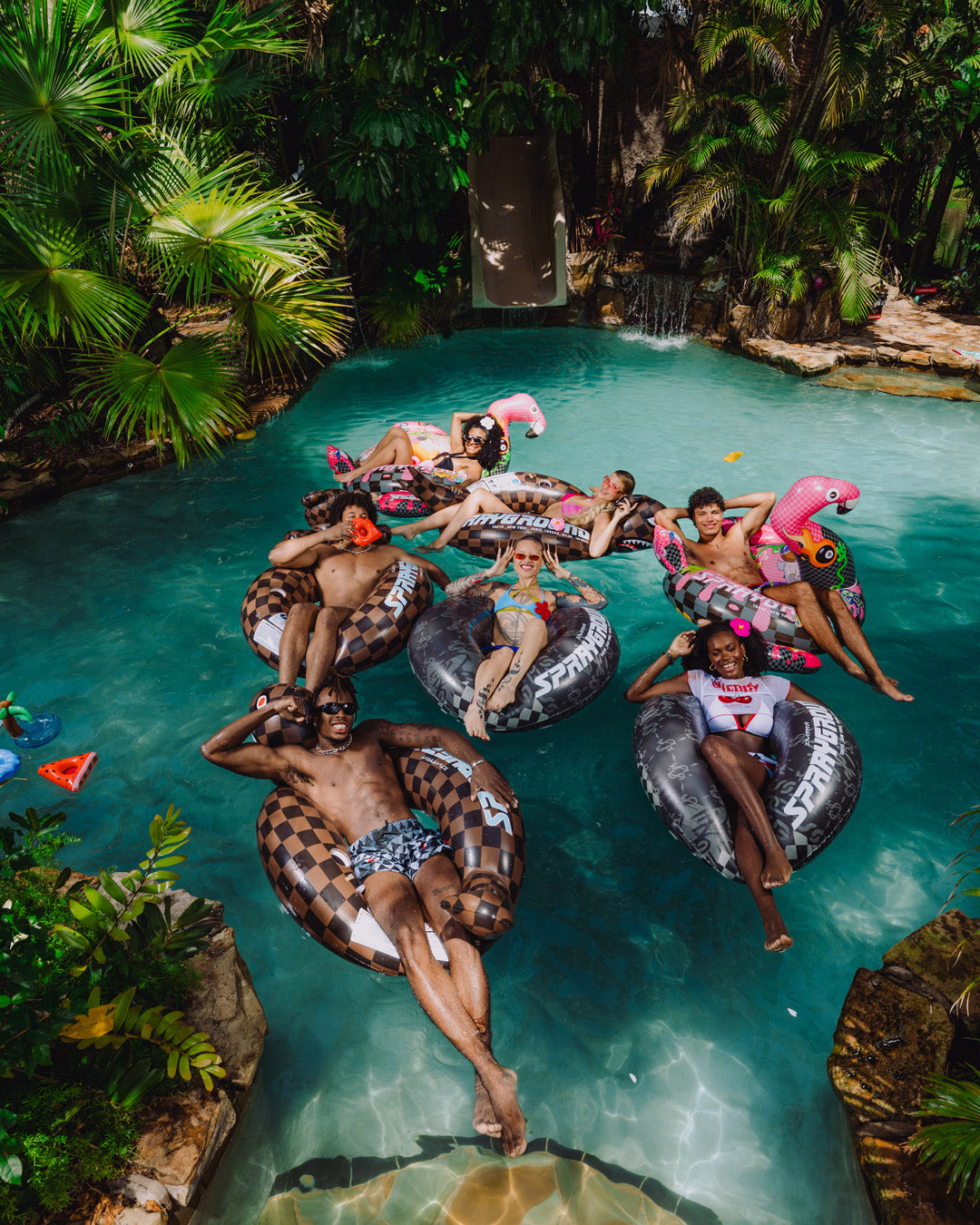 SPRAYGROUND® FLOATY FLAMINGO MAFIA - POOL PARTY FLOATY