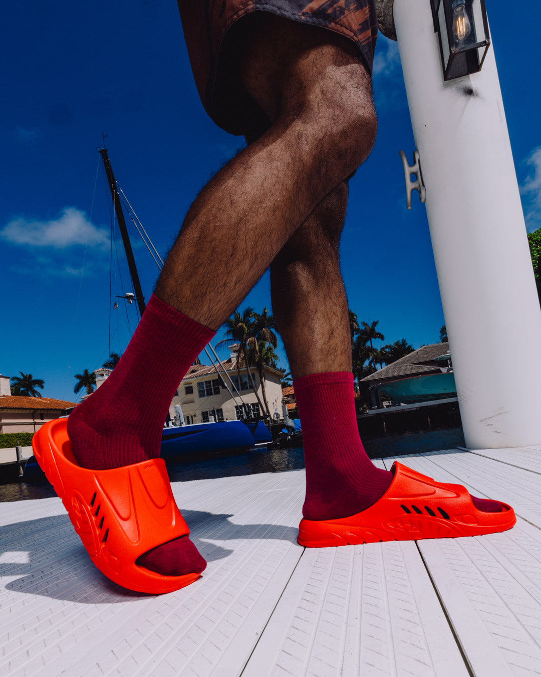 SPRAYGROUND® FOOTWEAR SHARKSLIDE: RED