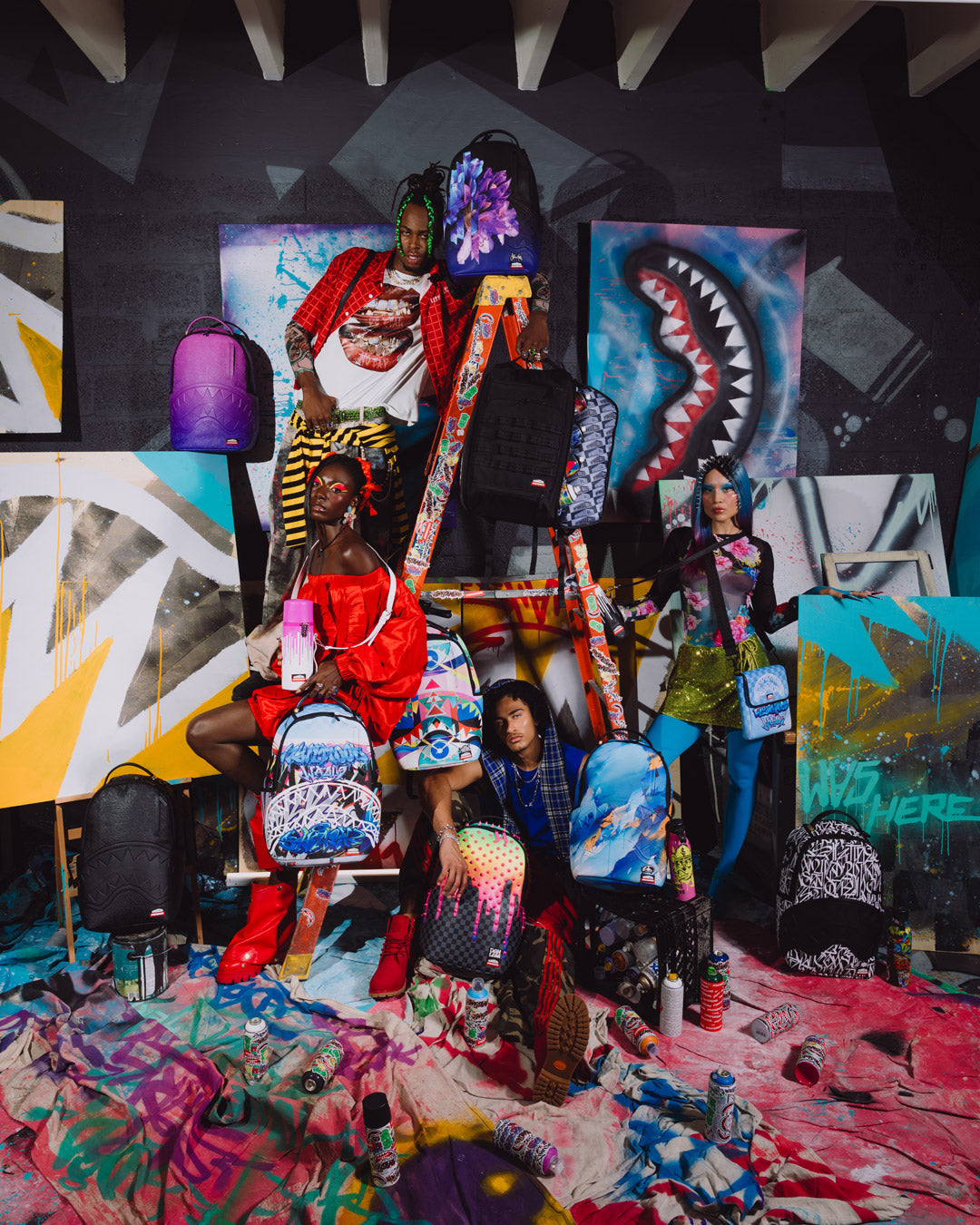 SPRAYGROUND® SLING WYNWOOD WALLS COLLAB MURAL MUSEUM MESSENGER SLING