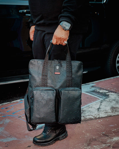 SPRAYGROUND® SLING JAMES FIRST CLASS MESSENGER BAG