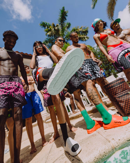 SPRAYGROUND® FOOTWEAR SHARKSLIDE: WHITE