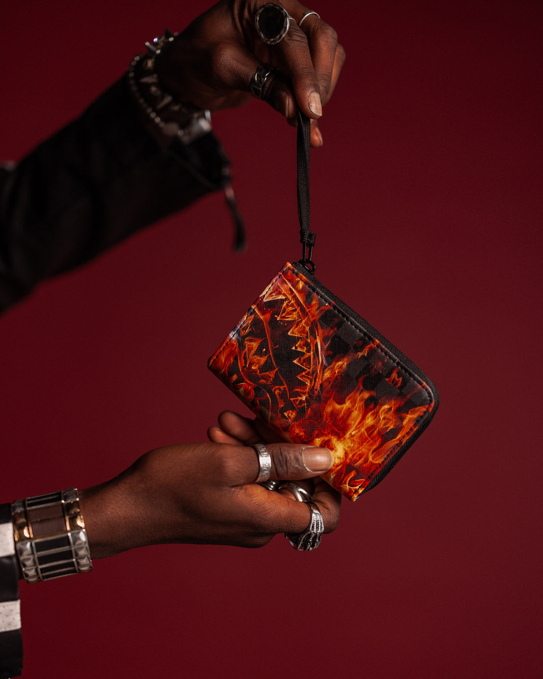 SPRAYGROUND® WALLET FIRE & ICE SHARK WALLET