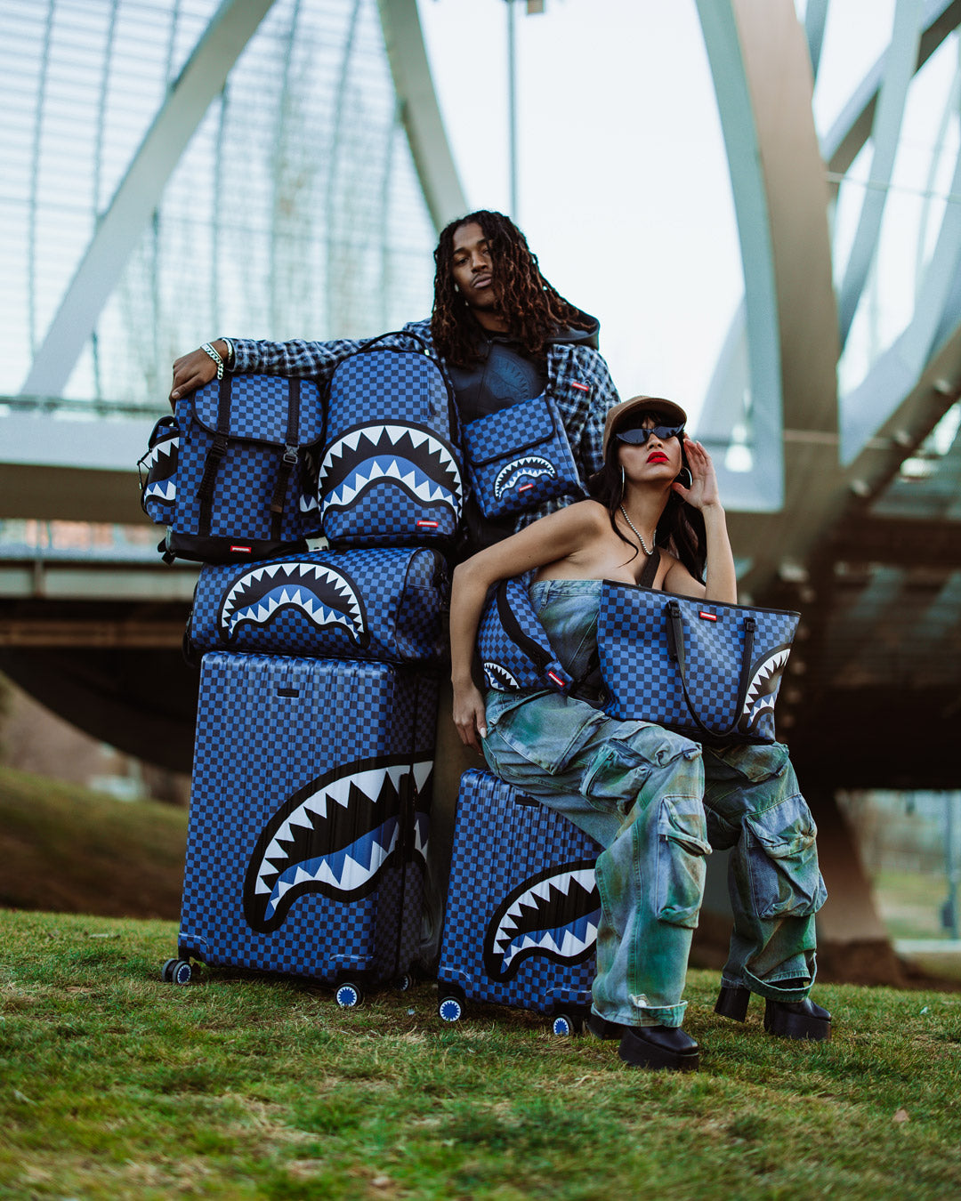 SPRAYGROUND® TOTE MIDNIGHT MAGIC SHARKS IN PARIS TOTE
