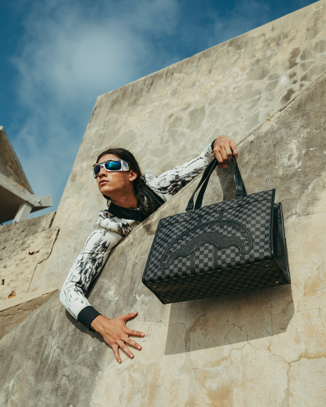 SPRAYGROUND® TOTE MIDNIGHT CHATEAU TORTUGA TOTE
