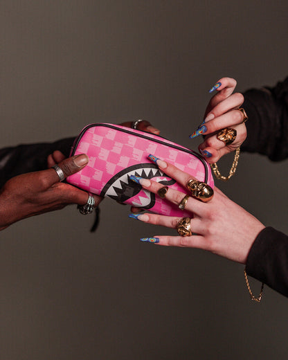 SPRAYGROUND® POUCH PINK AND BLACK DRIP CHECK POUCH